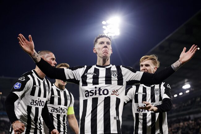 Nhận định Ajax Amsterdam vs Heracles Almelo, 21h45 ngày 24/08 – Thắng lợi tưng bừng 2 Cuộc thư hùng giữa Ajax Amsterdam vs Heracles Almelo