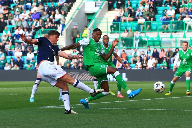 Nhận định Dundee vs Hibernian FC, 21h00 ngày 03/08 – Chủ nhà có điểm 2 Cuộc thư hùng giữa Dundee vs Hibernian FC