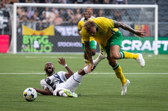 Nhận định Sporting Charleroi vs St.-Truidense VV, 0h15 ngày 04/08 – 1 điểm may mắn 2 Cuộc thư hùng giữa Sporting Charleroi vs St.-Truidense VV